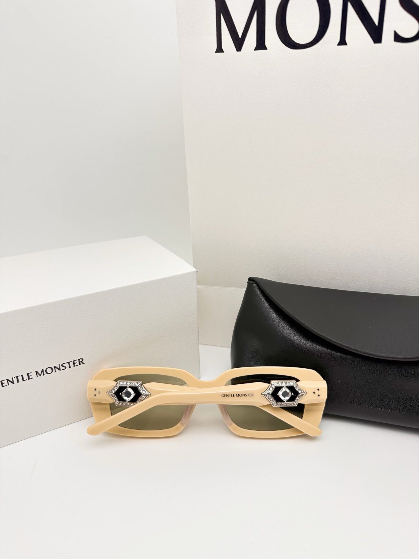 Limited Edition! Jewelry Series Sunglasses!